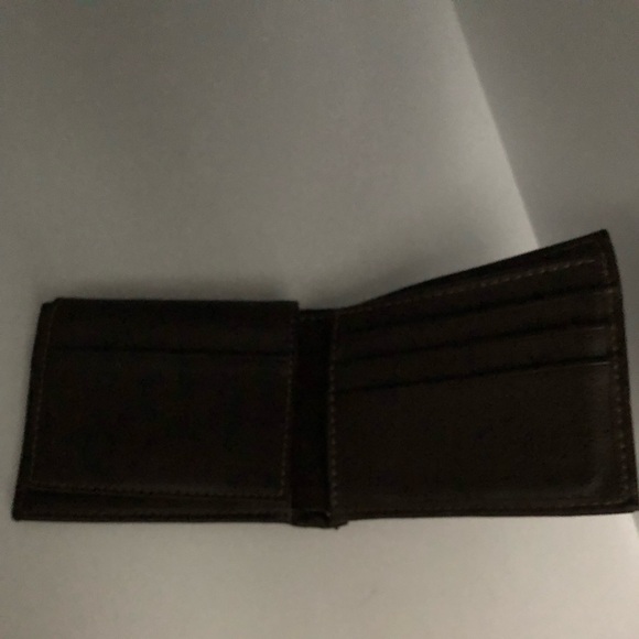 Levi’s Wallet - Picture 4 of 4